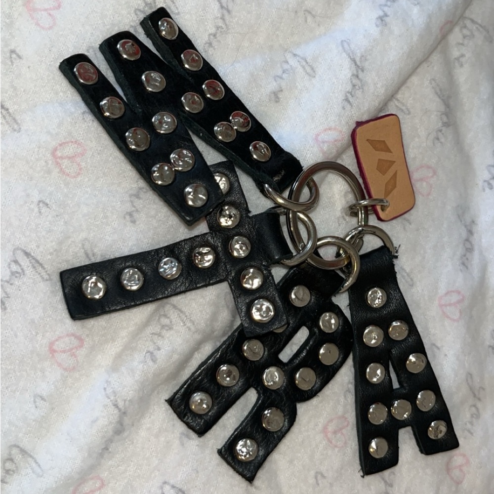 Consuela letter key ring